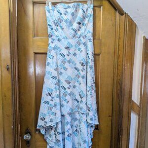 White House Black Market Hi-Low Printed Dress Size 6